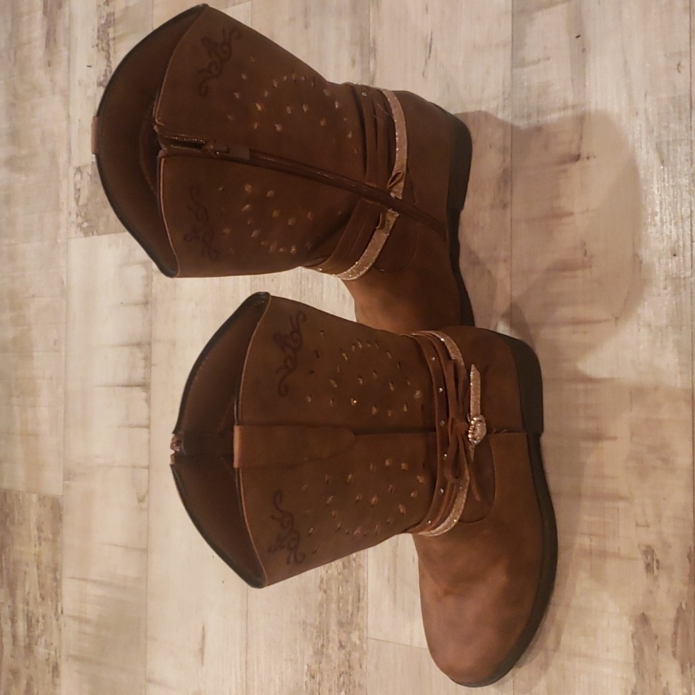RODEO ROPERS LITTLE GIRL'S RHINESTONE ACCENT BOOTS